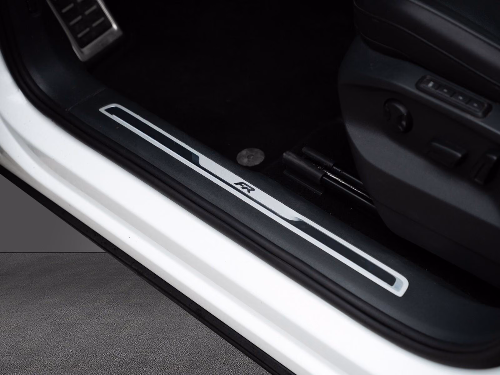 SEAT Tarraco FR 4Drive Business PANO 20-Zoll Beats, миниатюра 26