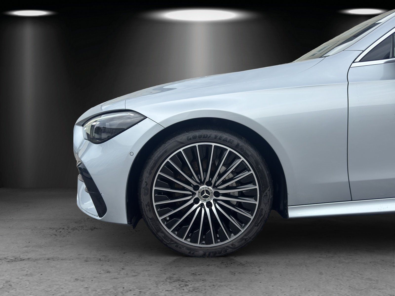 Fahrzeugabbildung Mercedes-Benz CLE300 4M AMG AdvPlus DISTRO Pano MLED Burm Memo