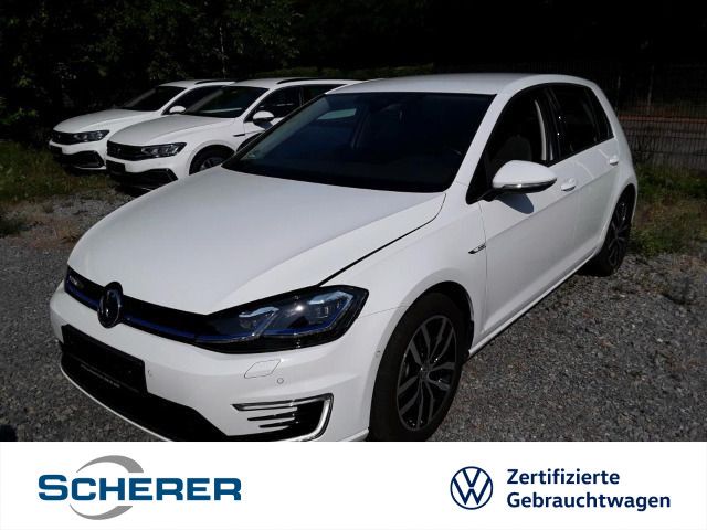 Volkswagen Golf VII e-Golf Comfortline electric NAVI LED RE