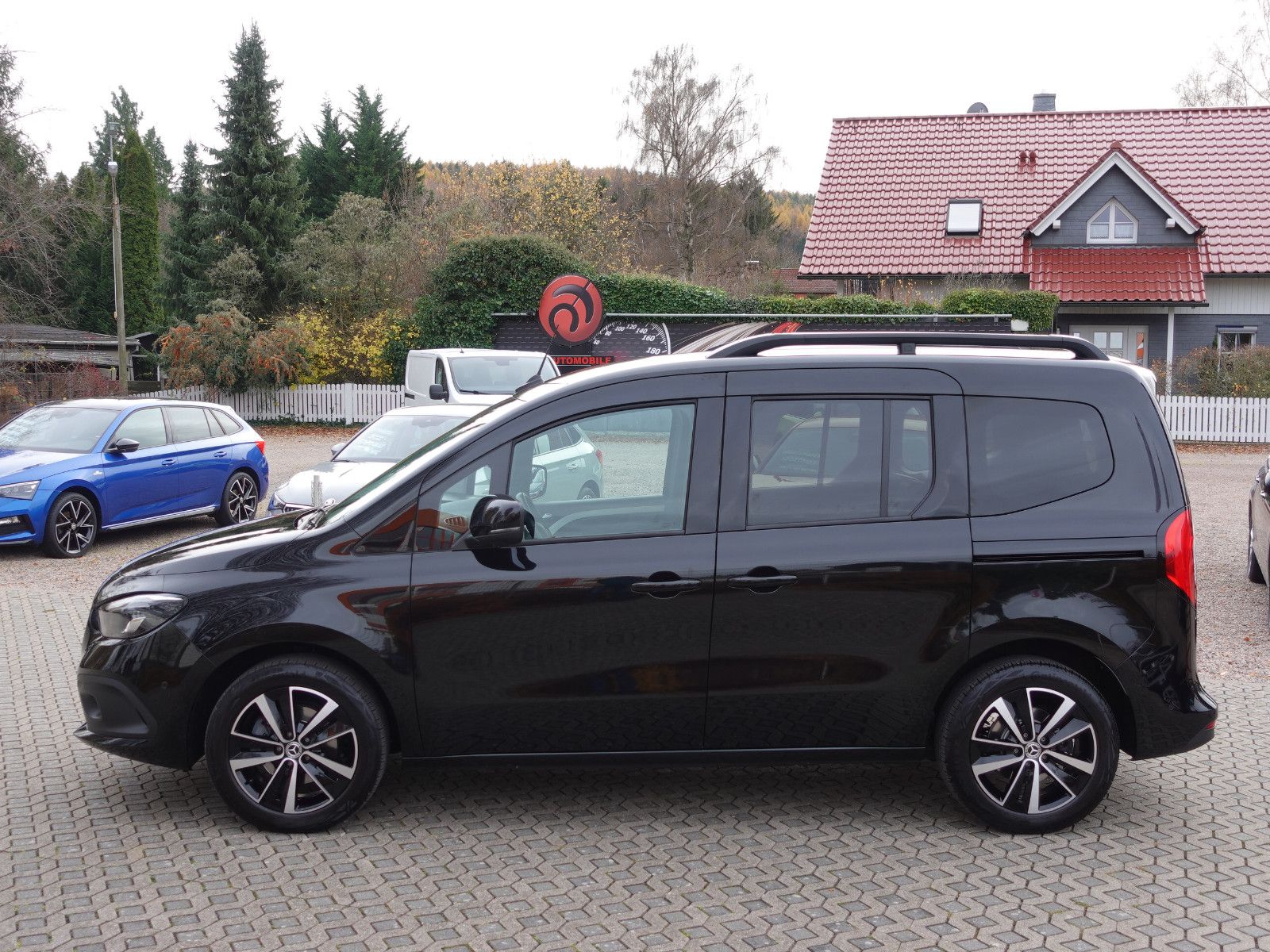 Fahrzeugabbildung Mercedes-Benz T 180 Aut. Progressive AHK MBUX Kamera Premium