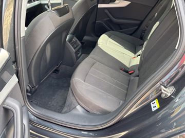 Audi A4 - 12