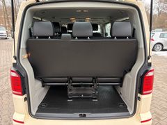 Fahrzeugabbildung Volkswagen T6 Caravelle lang Comfortline TAXI 1.Hand