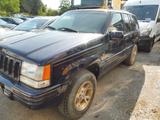 Jeep Grand Cherokee 5.2 Klima Automatik Leder AHK - Jeep Grand Cherokee mit Benzin-Antrieb: Geländewagen, 2.5