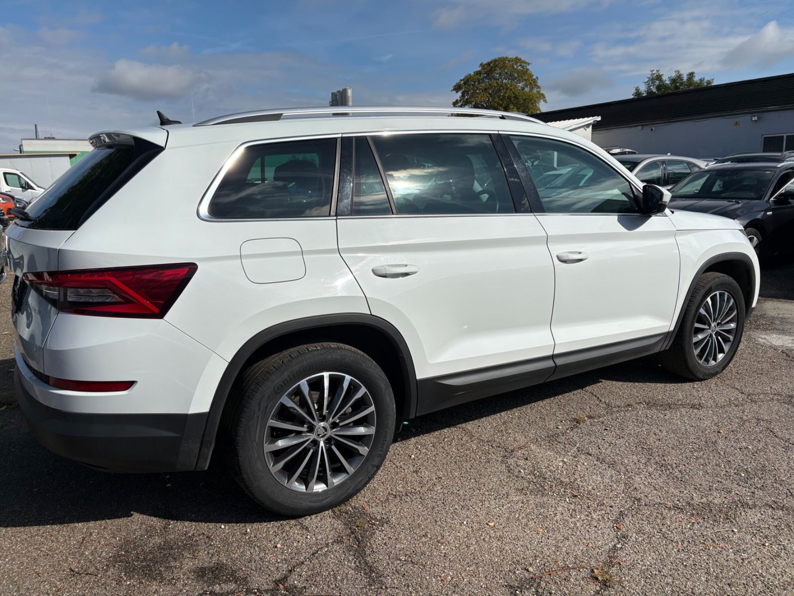 Skoda Kodiaq 2.0 TDI DSG Style/LED/Navi/13000netto imagem 3