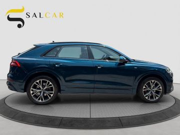 Audi Q8 - 9