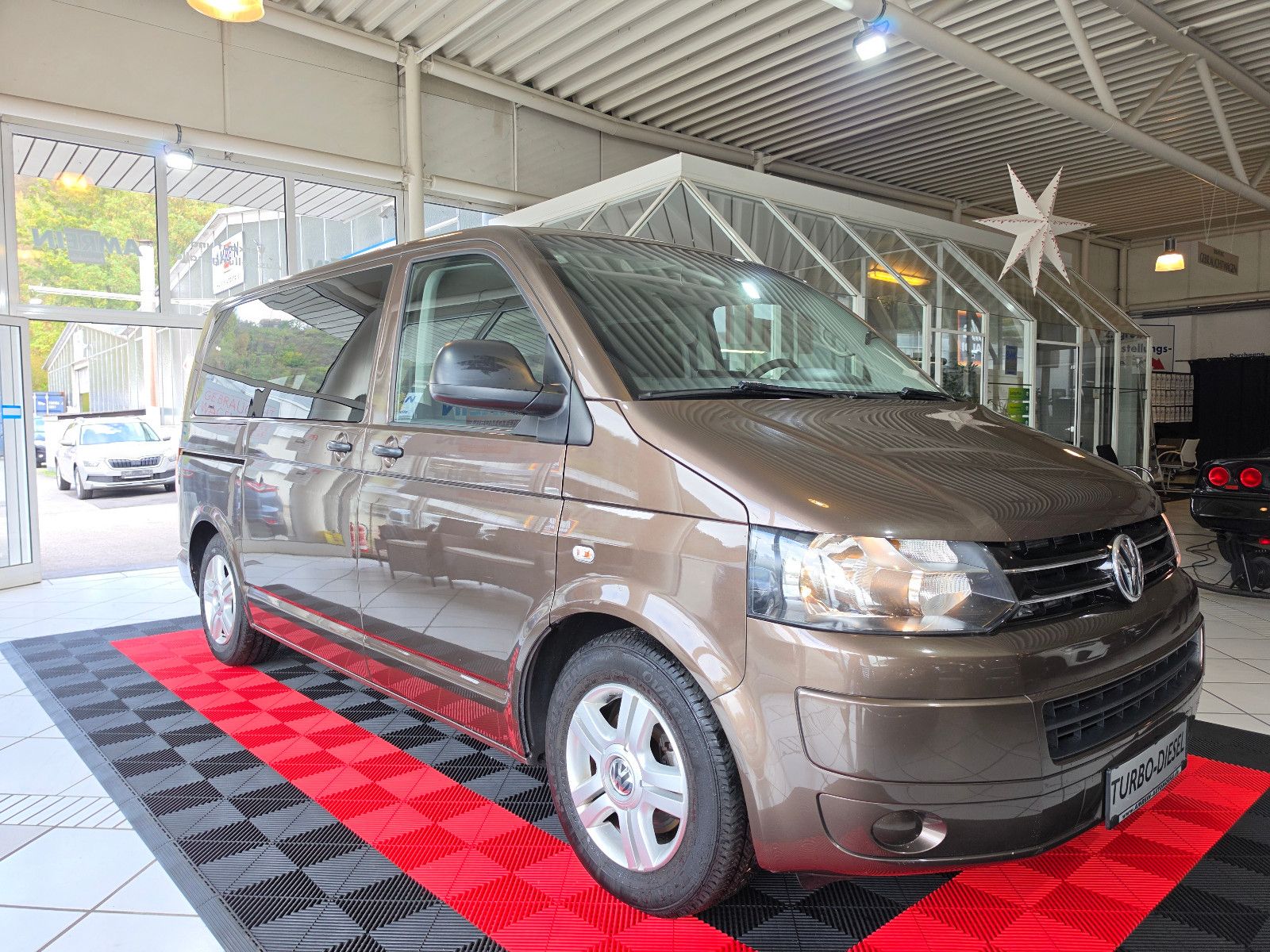 Volkswagen T5 Multivan NAVI+KAMERA+DAB+RECARO+4 SITZER