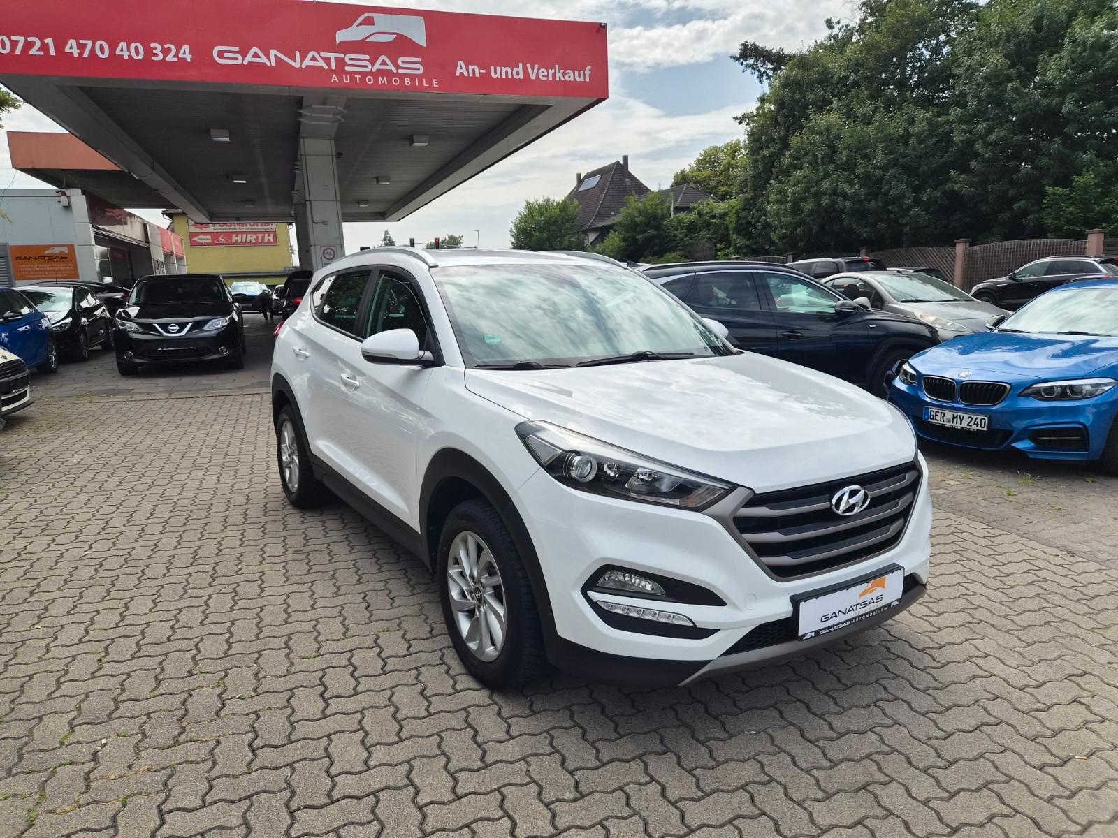 Hyundai Tucson Intro Edition 2WD-1 Hand-Euro 6-Navi-Kame