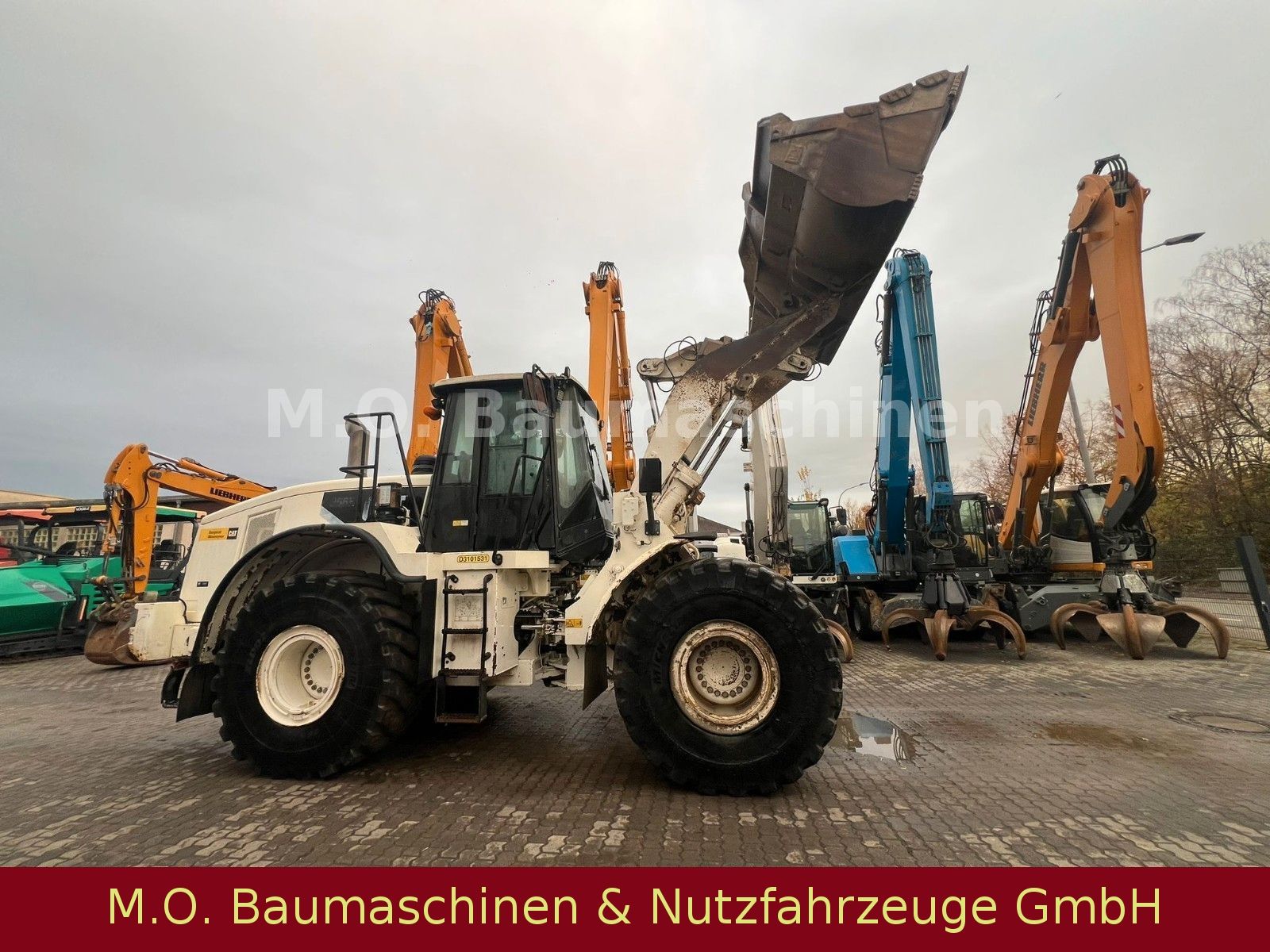 Fahrzeugabbildung CAT 966 H / AC / ZSA / Waage / Half Steering