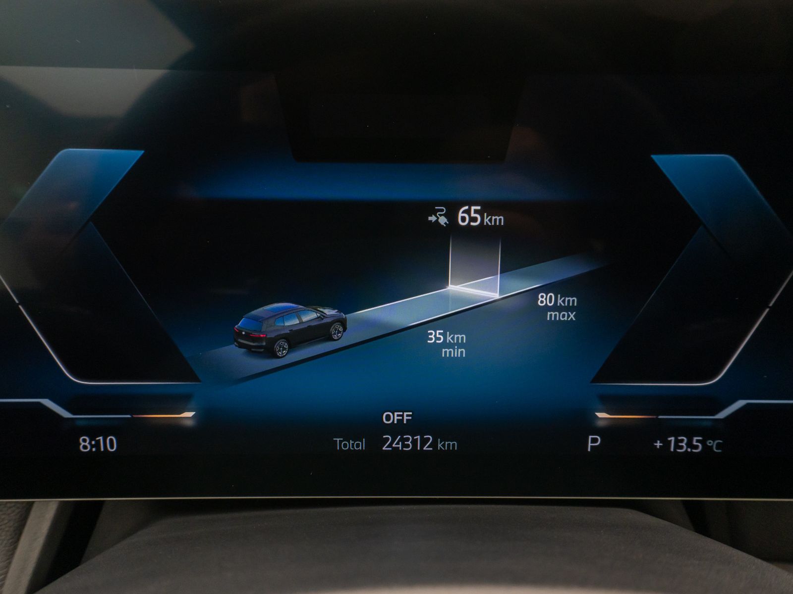 Fahrzeugabbildung BMW iX xD40 Sportpaket360°DAB H/K ACC AHK Komfort