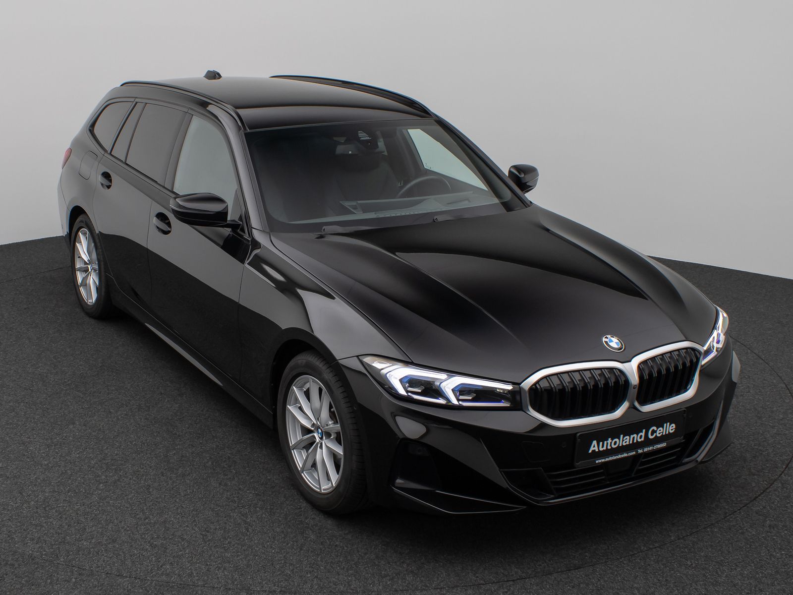 Fahrzeugabbildung BMW 320d 360° HUD DAB H/K Komfort Alarm Sport Leder