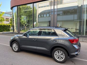 Volkswagen T-Roc - 3