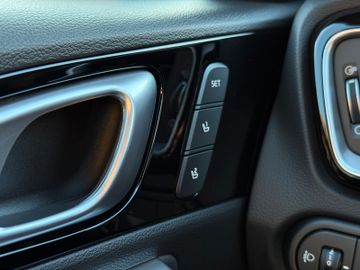 Kia Ceed GT 1.6 T-GDI DCT7 Memory Navi AHK abnehmbar