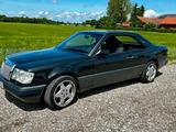 Mercedes-Benz Mercedes W124 320 CE - Mercedes-Benz 320: Ce