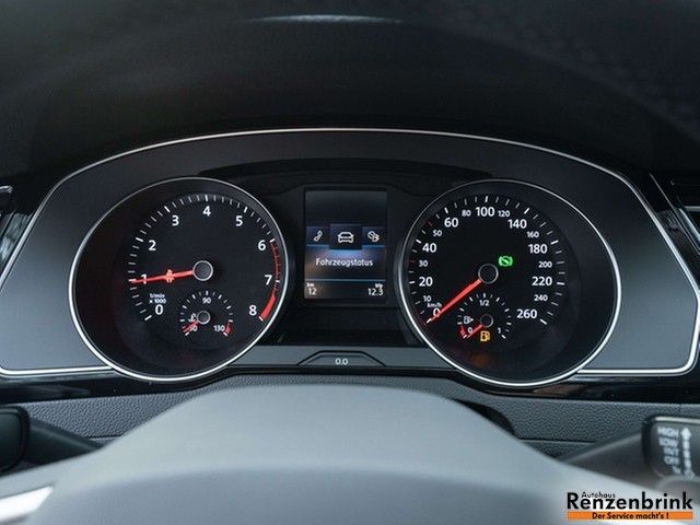 Passat Variant Business TSI DSG NAV Kamera Trave