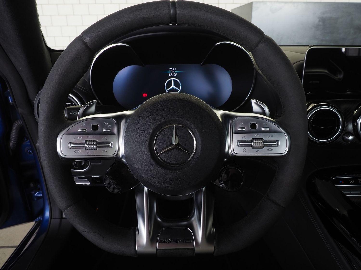 Mercedes-Benz AMG GT C Coupe CARBON // BURMESTER // GLASS ROOF