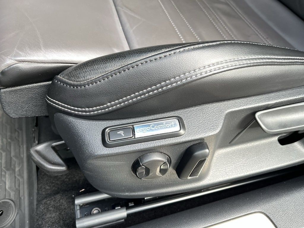 Volkswagen Passat Variant - Bild 19
