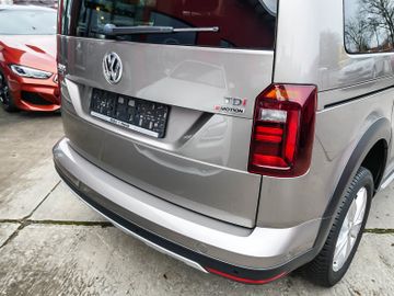 Fahrzeugabbildung Volkswagen Caddy 2.0 TDI 4MOTION Alltrack Bi-XENON PLA Allt