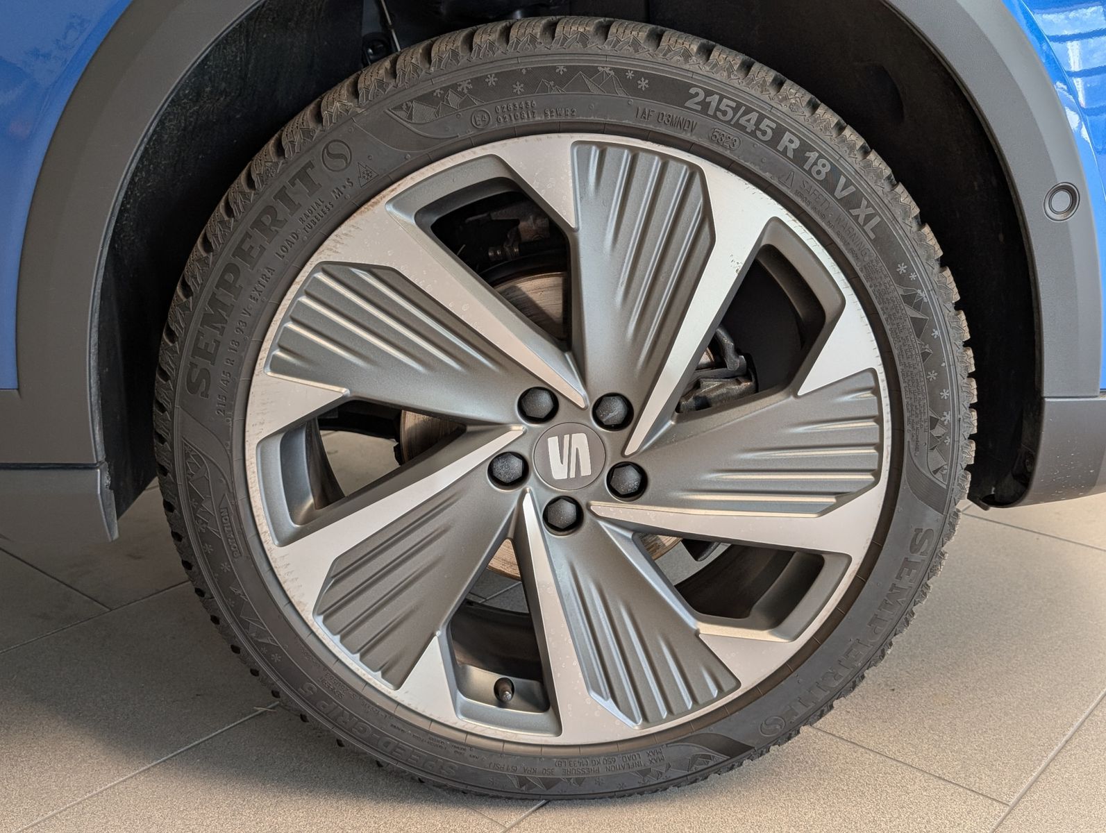 Fahrzeugabbildung SEAT Arona 1.0 TSI FR DSG LED Dinamica ACC AHK Kamera