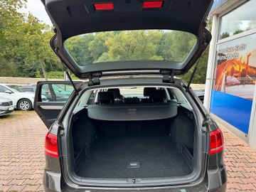 Bild 9 VW Passat Alltrack Variant Basis BMT