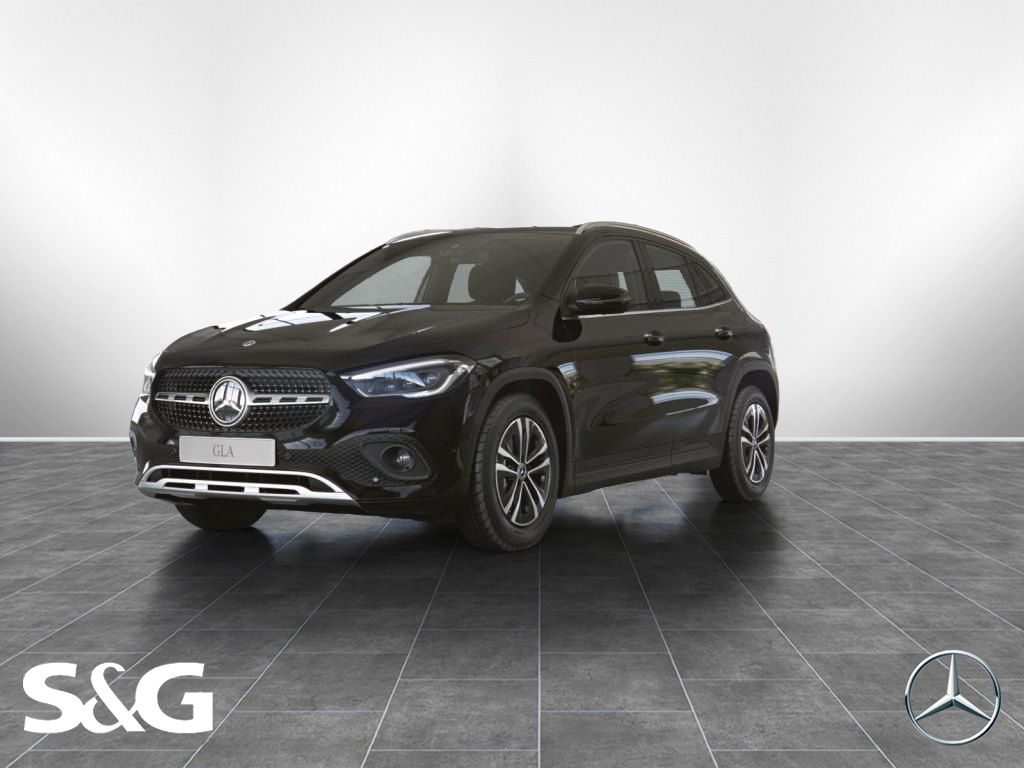 MERCEDES-BENZ GLA 200 Style RüKam+17+MBUX+M-LED
