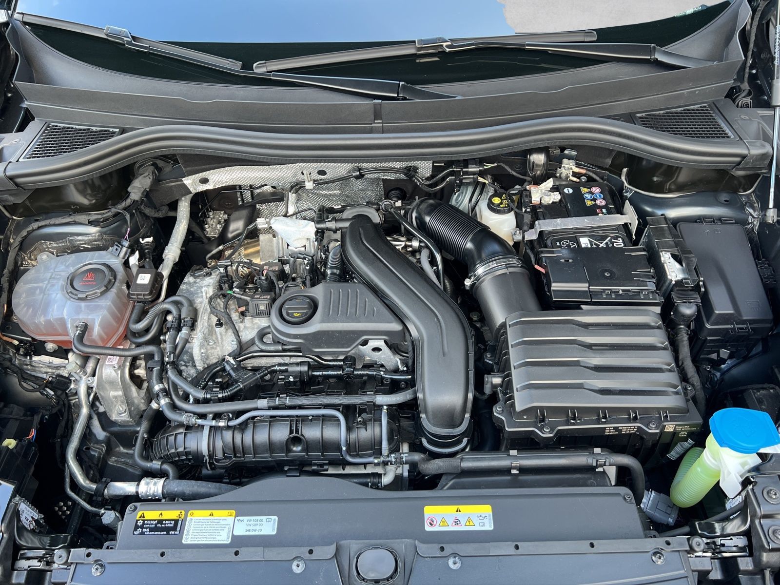 Tiguan Goal 1.5 eTSI DSG AHK*Navi*ACC*LED