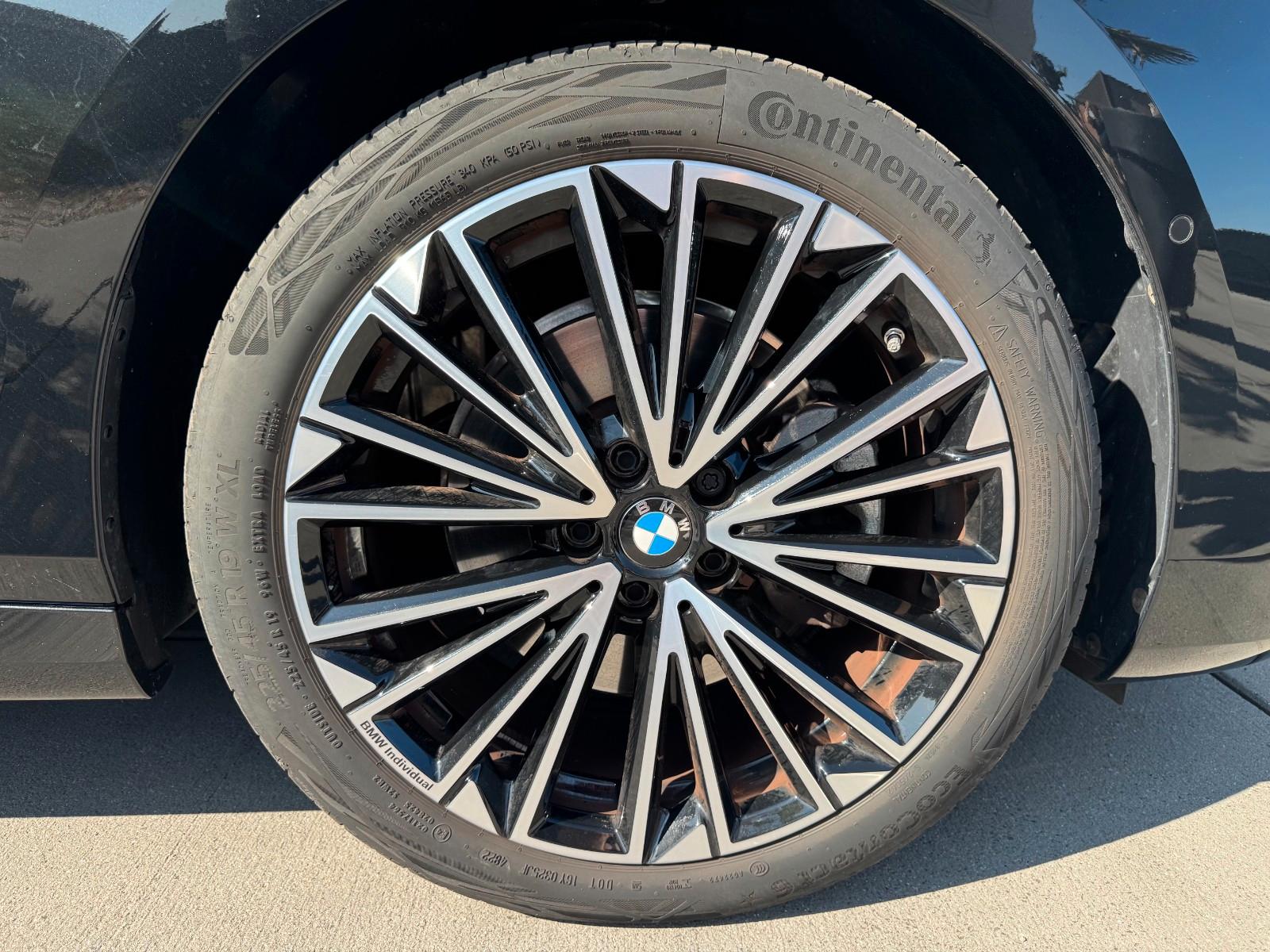 BMW 223i Active Tourer M Sport Pano Leder AHK HEADUP