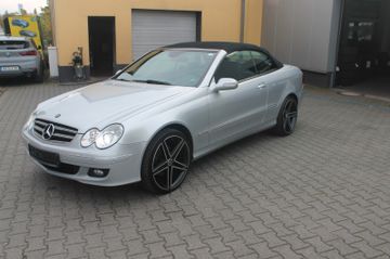 MERCEDES-BENZ CLK 200 K Cabrio Avantg.*Aut*XE*Leder*PDC*Navi*
