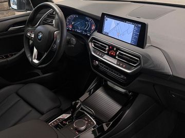 BMW X3 - 11