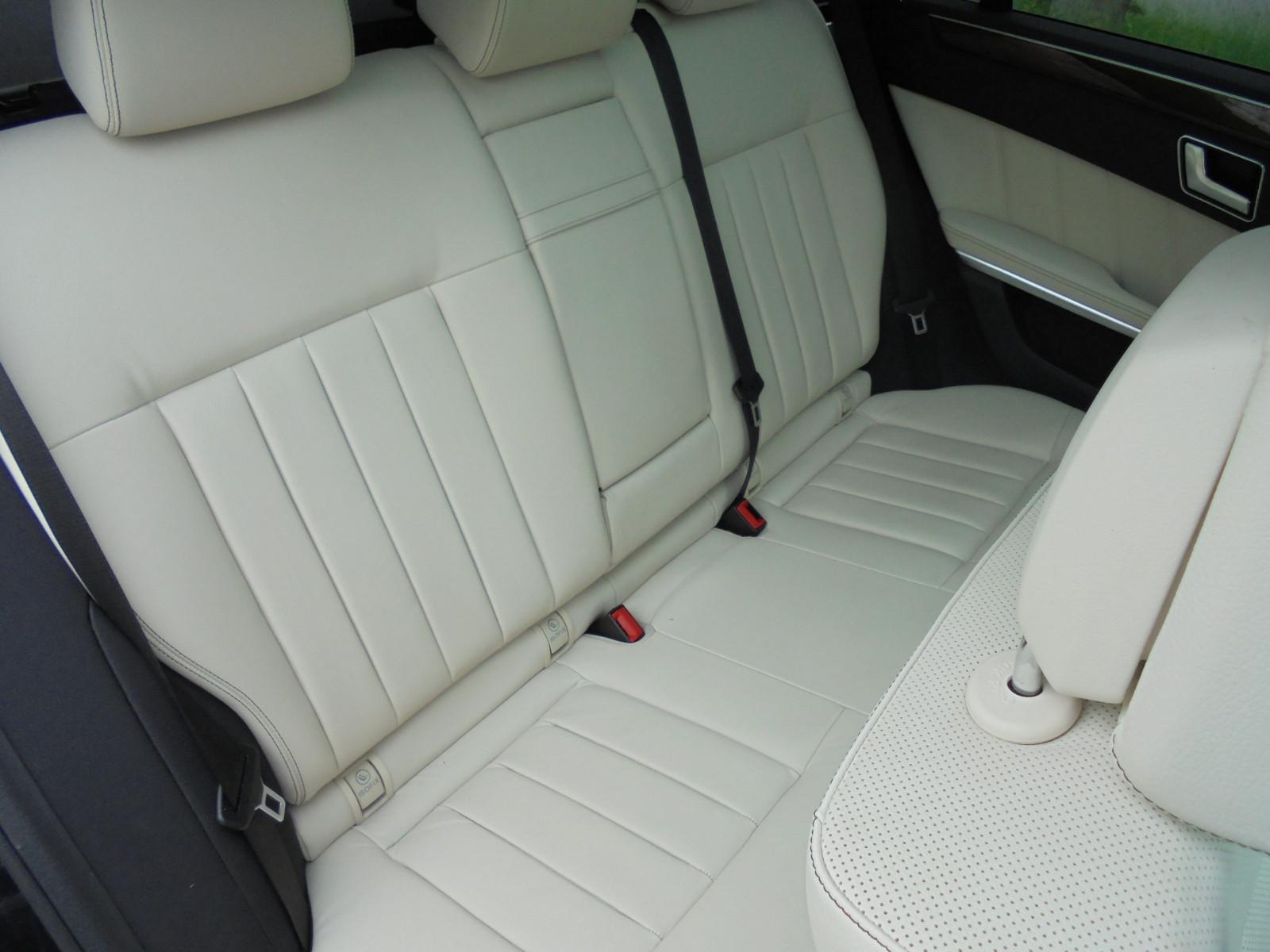 Mercedes-Benz E350 2014 — photo 11