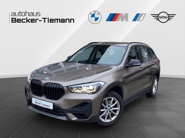 BMW X1 sDrive18i AUT / AHK / RFK / LED / DrivAss / H