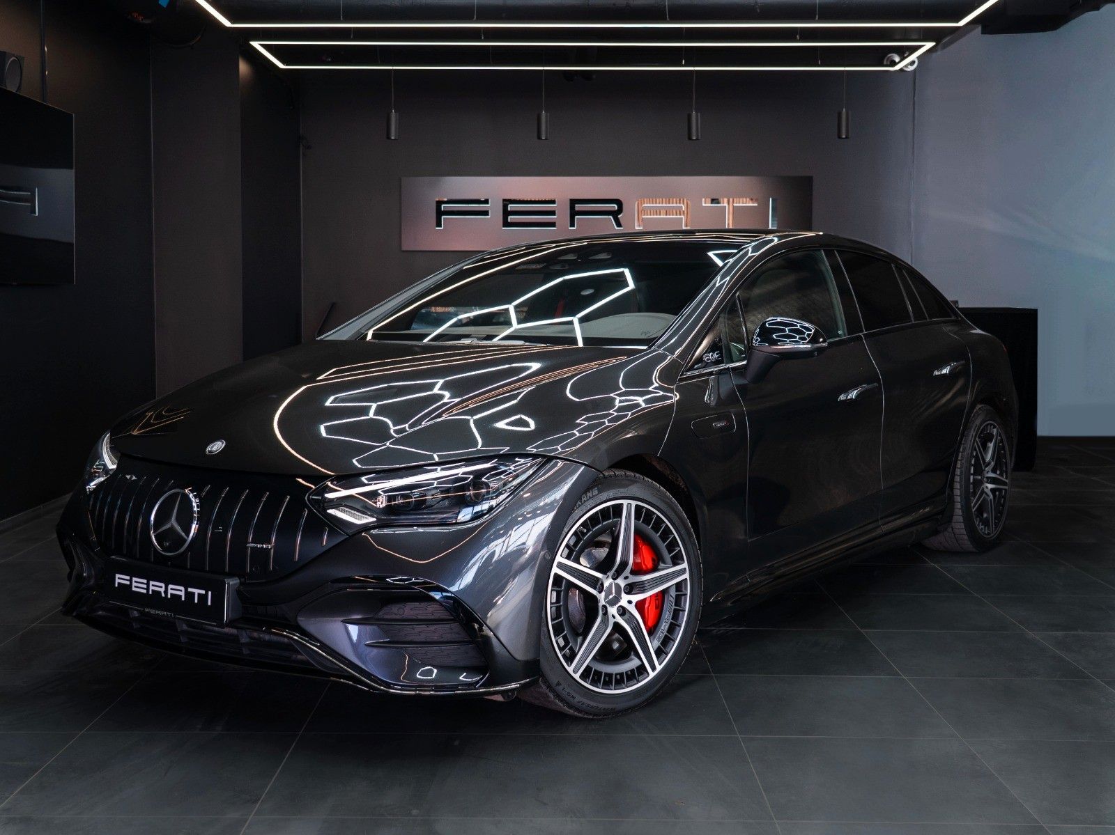 MERCEDES-BENZ EQE AMG 53 4Matic+