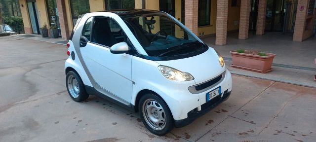 Smart ForTwo 1000 52 kW coupé pure