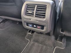 VW Touran 1.4 TSI DSG Highline Pano LED AHK Massage