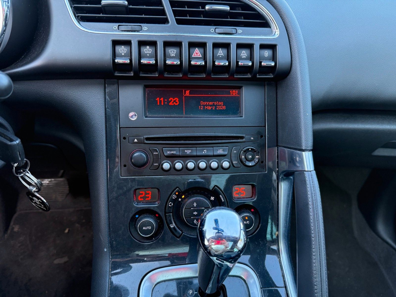 Fahrzeugabbildung Peugeot 3008 Allure --Motorschaden--