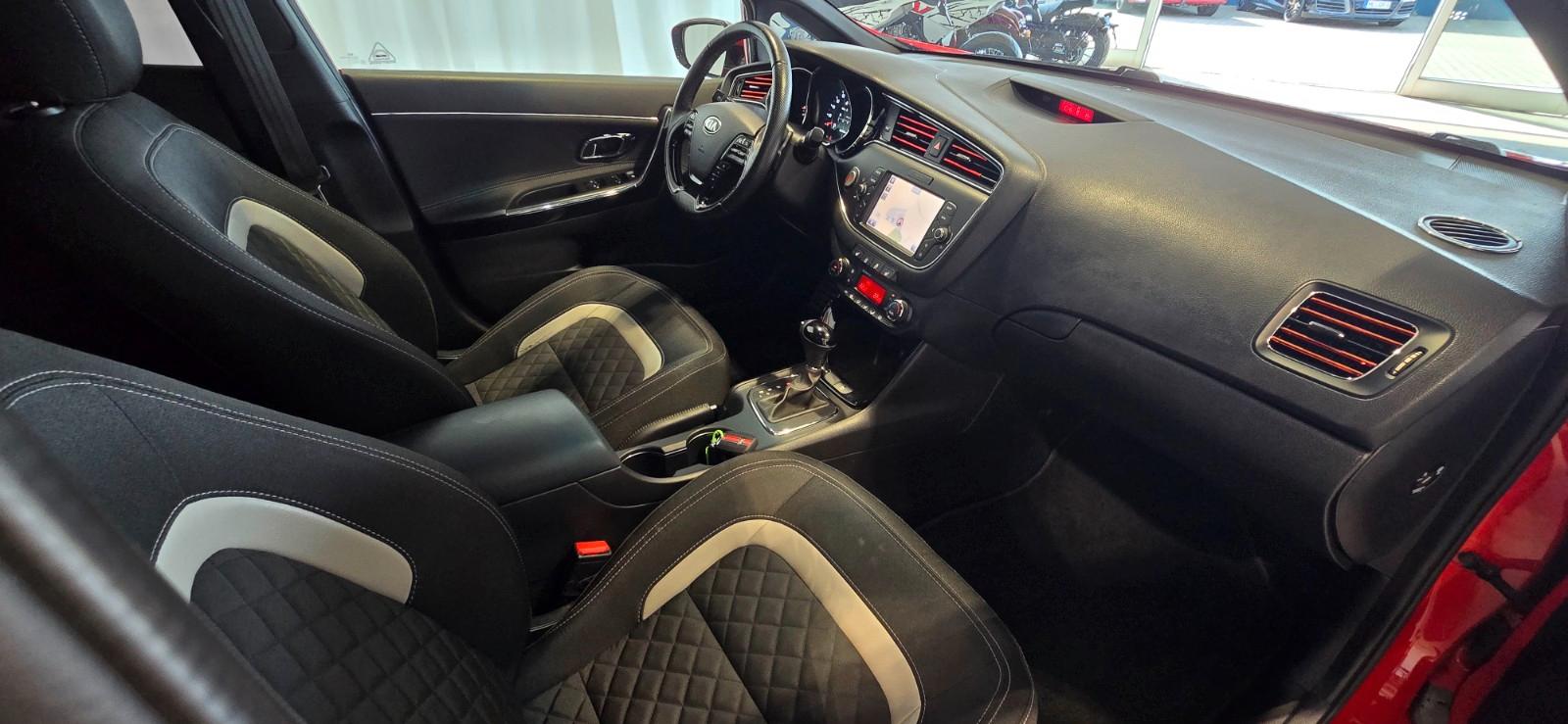 Kia cee'd Sportswagon GT-Line+Navi+Kamera+LHz+DSG
