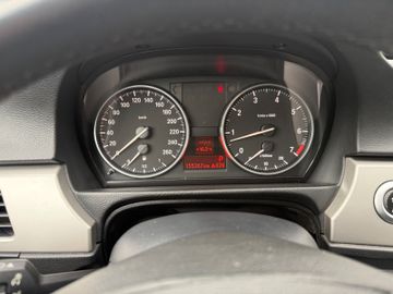 BMW 318 - 12