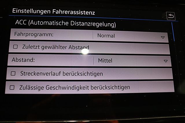 Arteon R-Line 2.0 TDI 190PS 4M STANDHZ PANO LED