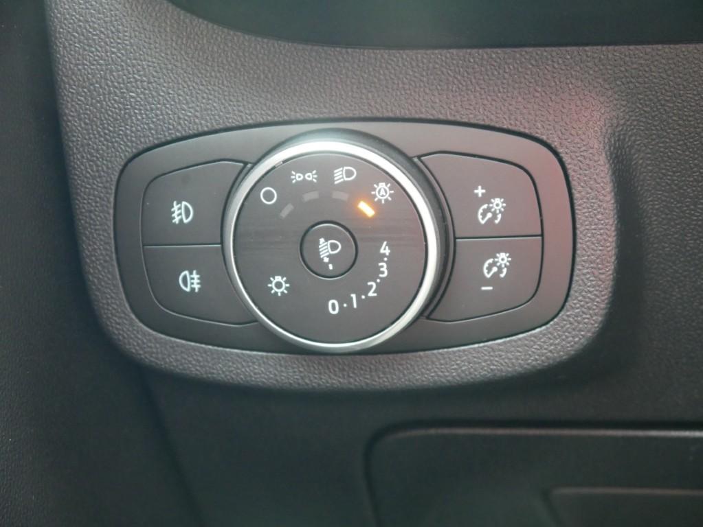 Ford Fiesta 1.0 Titanium LED Android Apple Tempomat