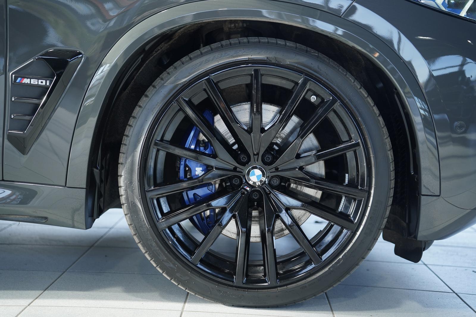 BMW X5 M60 i xD *1.H *22 *ACC*Sky Lounge*H-UP*AHK