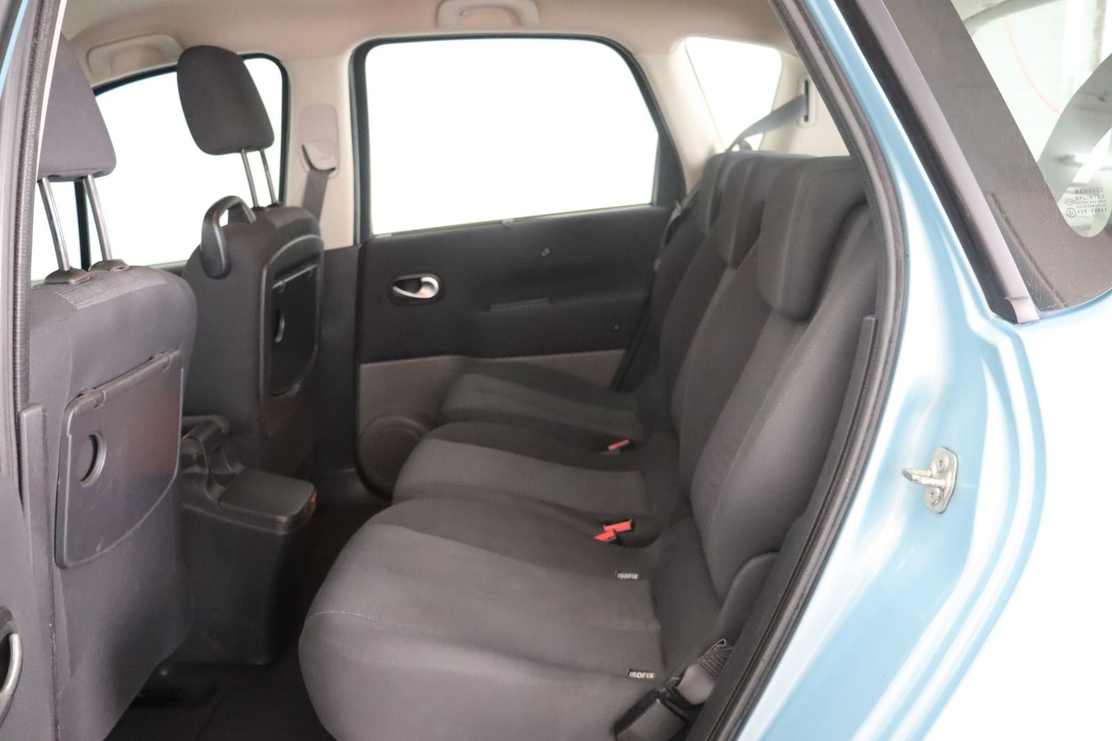 Fahrzeugabbildung Renault Megane Scenic 1.6 16V * Klima * Isofix