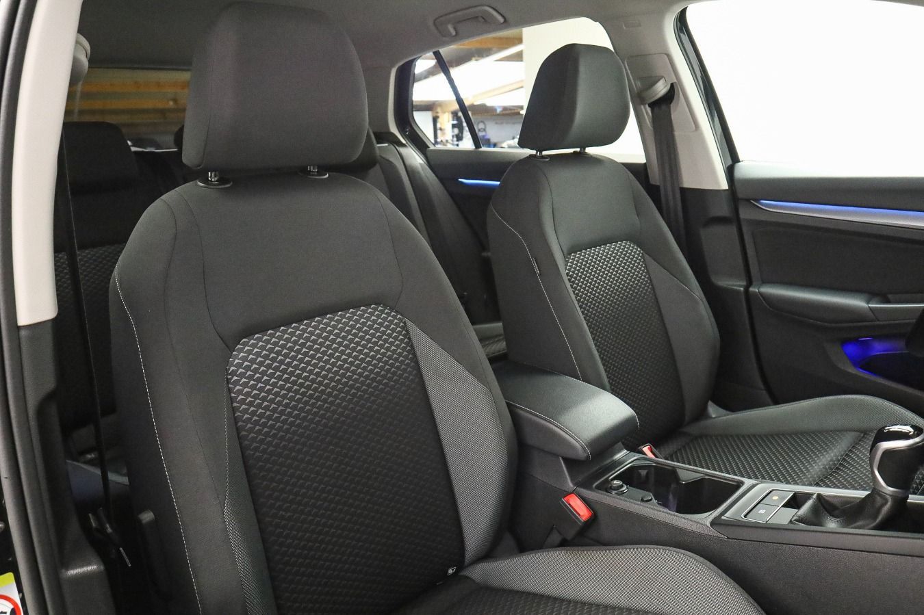 Volkswagen Golf - Bild 23