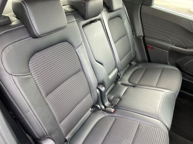 Fahrzeugabbildung Ford Kuga 2.5 Duratec Hybrid FHEV Titanium X Autom. A