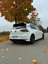 Volkswagen Golf 2.0 TSI DSG 4MOTION BMT R R - Volkswagen Golf in München