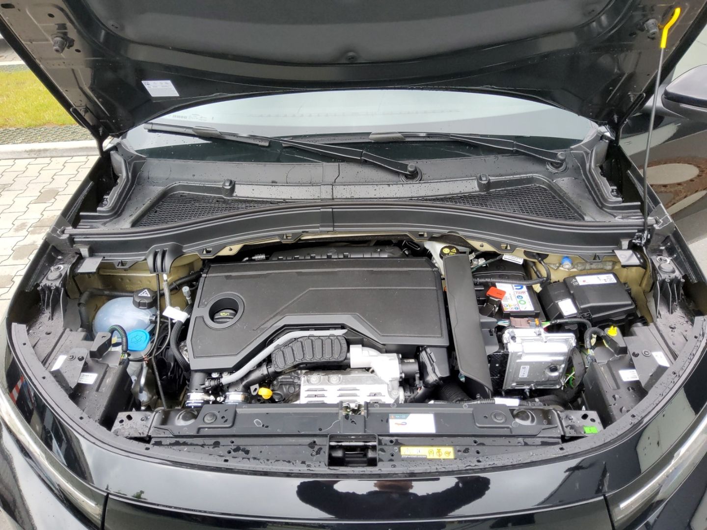 Fahrzeugabbildung Opel Frontera GS, PDC, LED, TechPaket, Rückfahrkamera