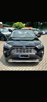 Toyota RAV 4 2.5 Hybrid Business Edition - Toyota RAV 4: Edition