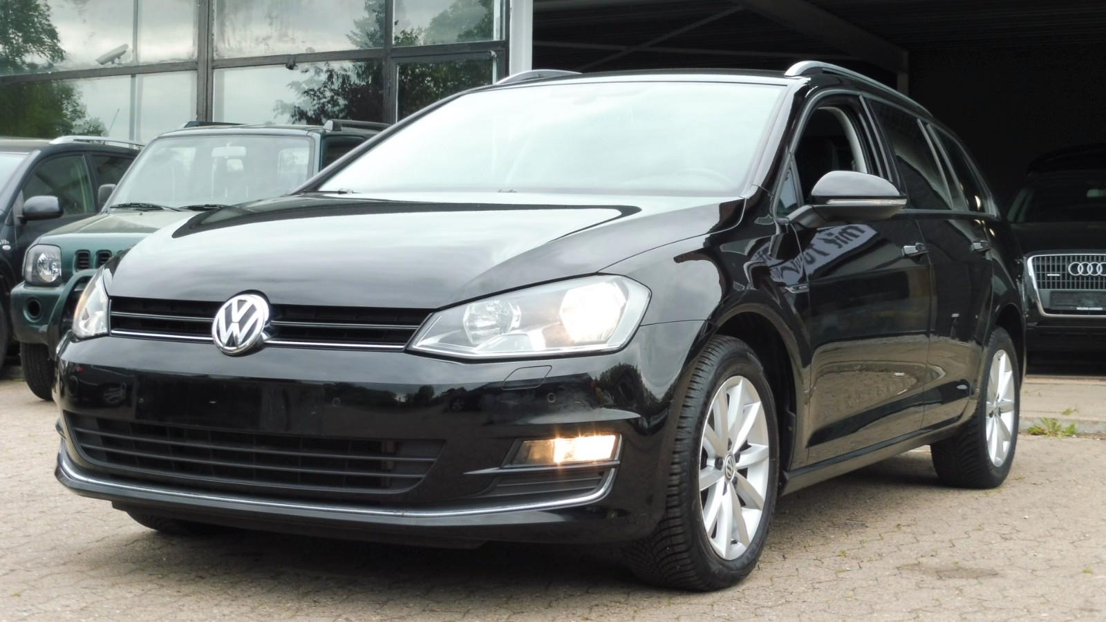 Volkswagen Golf VII *Automatik* Variant Lounge BMT