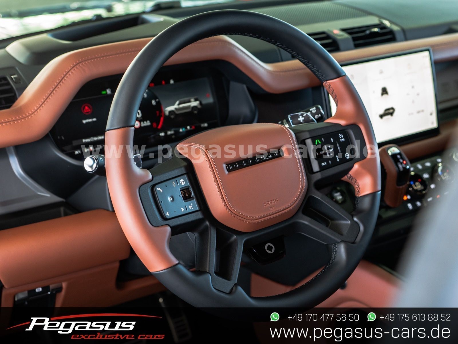 LAND ROVER Defender - 32