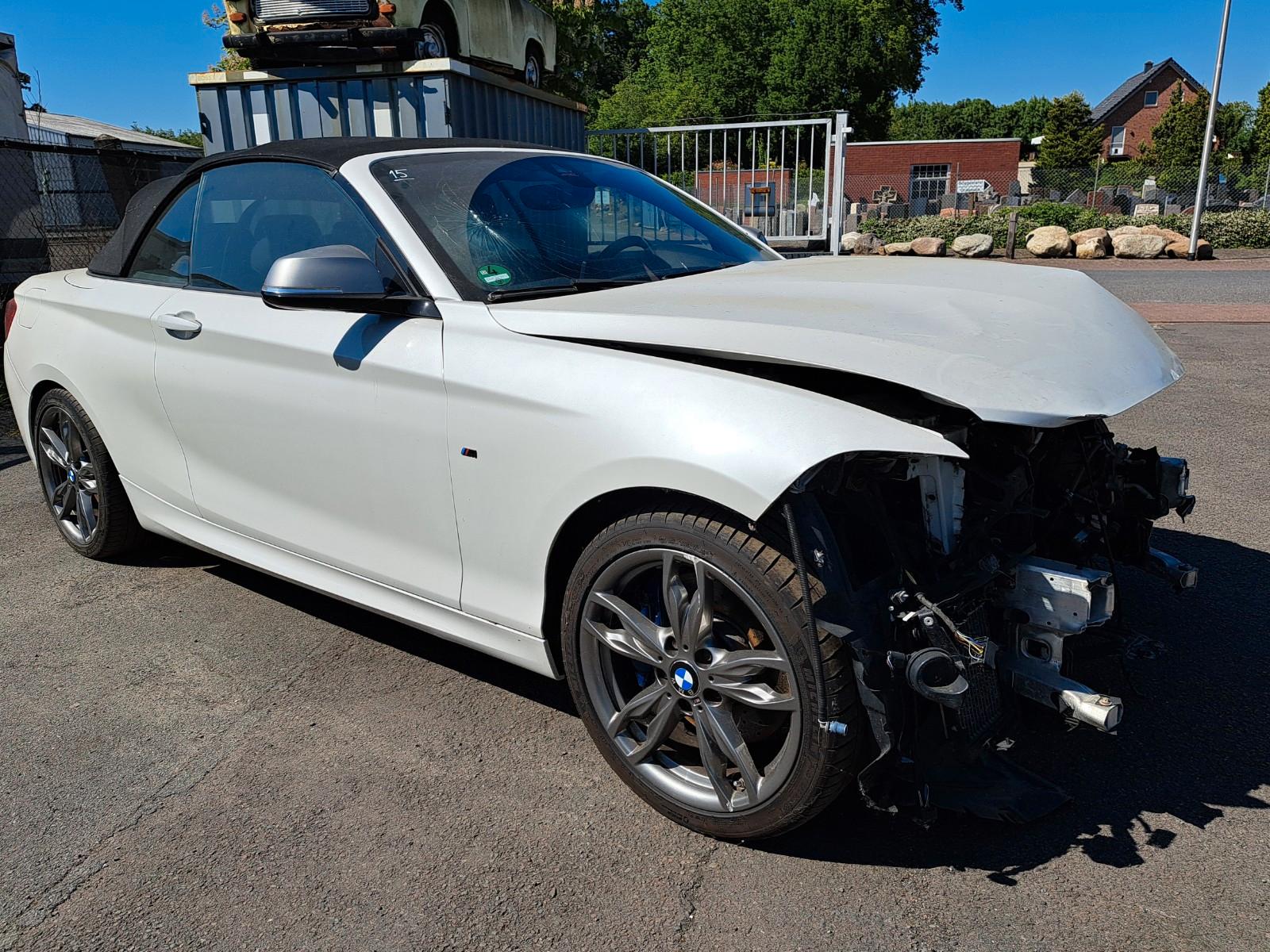 BMW M2 Baureihe 2 Cabrio M235 i/Leder/Navi/Kam/284KW