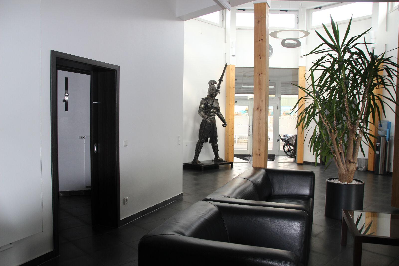 showroom-image-main