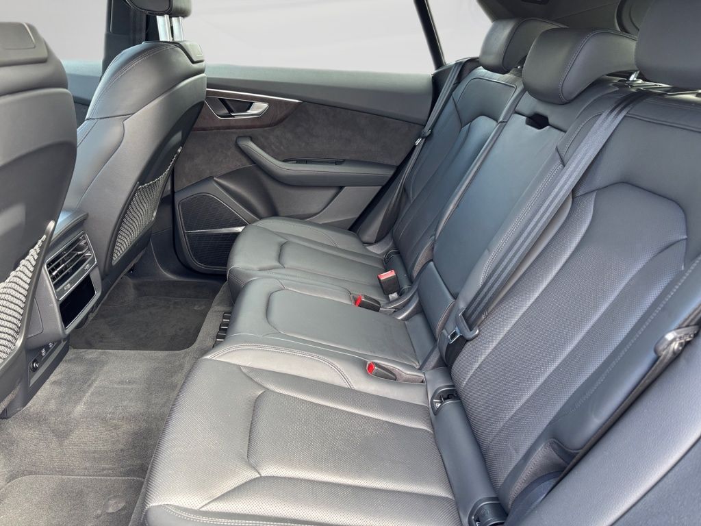Audi Q8 50 3.0 QUATTRO S-LINE HUD STANDHZ AHK KAMERA foto 9